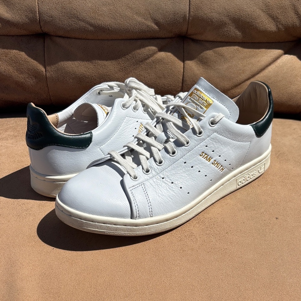 adidas Stan Smith White Leather Sneakers with Dark Green Heel